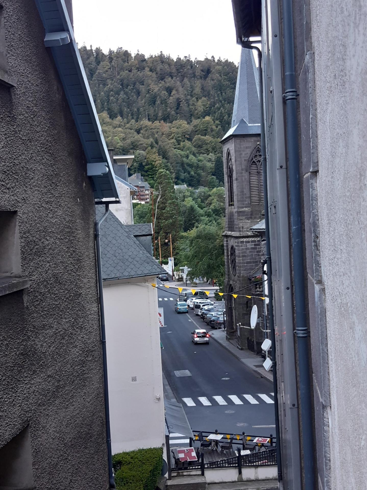 Petite Ruelle proximité Eglise